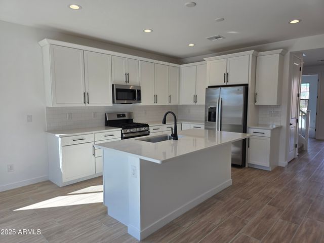 17973 W ALLEN Street, Goodyear, AZ 85338