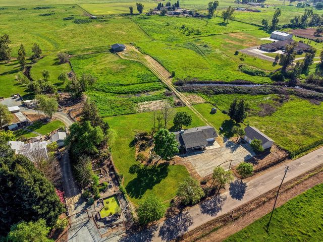 12260 Angle Rd, Herald, CA 95638