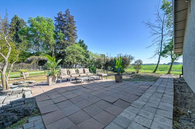 12260 Angle Rd, Herald, CA 95638