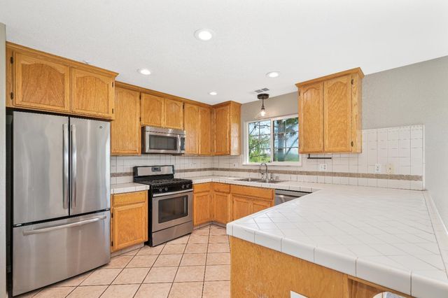 12260 Angle Rd, Herald, CA 95638