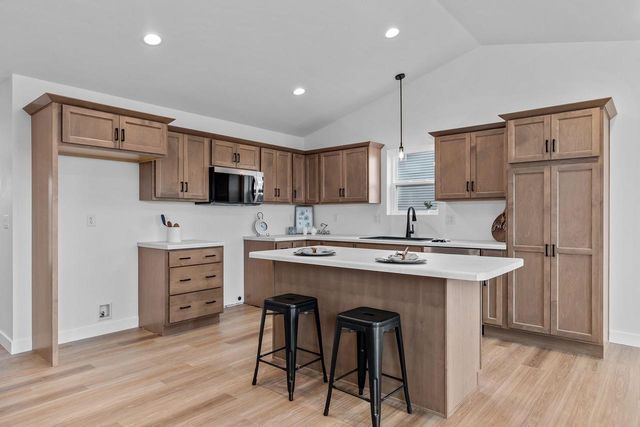 N9240 HOMESTEAD LANE, Appleton, WI 54915