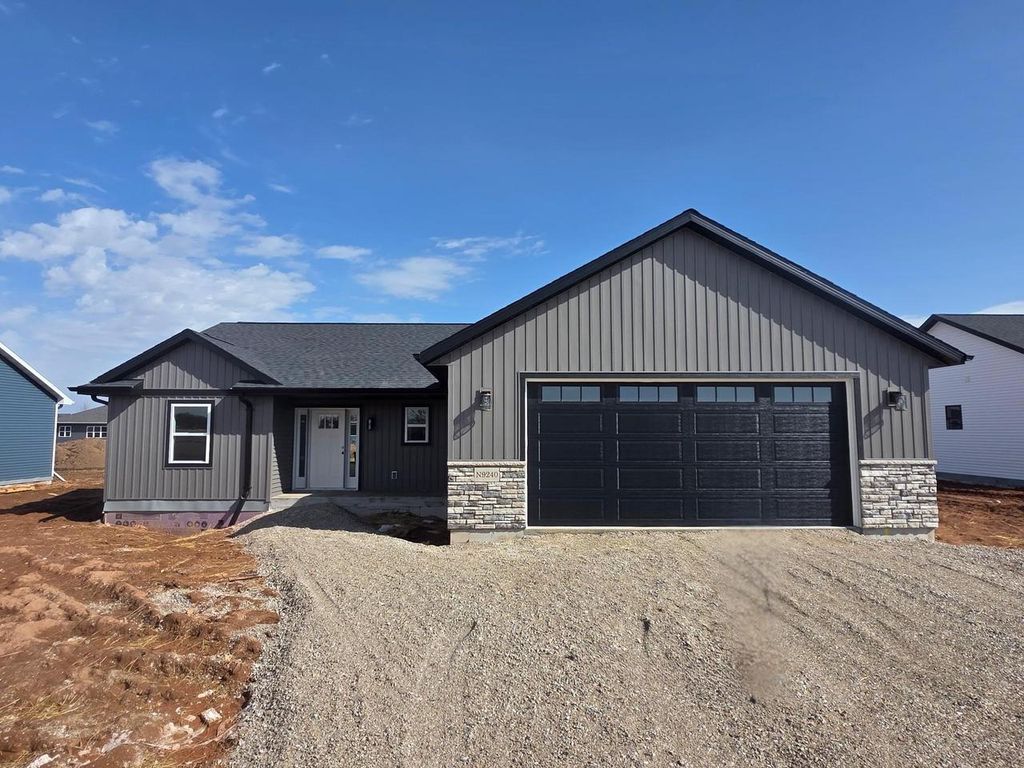 N9240 HOMESTEAD LANE, Appleton, WI 54915