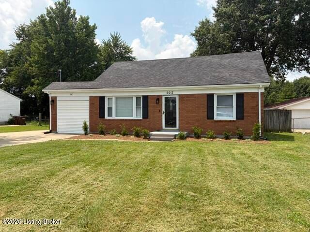 6012 Robinhood Ln, Louisville, KY 40219