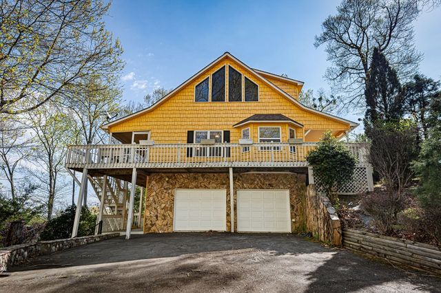 65 Oak Ridge Way, Morganton, GA 30560