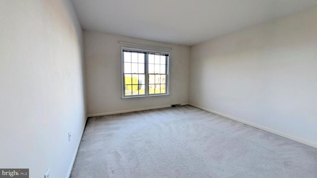 314 PORTLAND PL, Lititz, PA 17543