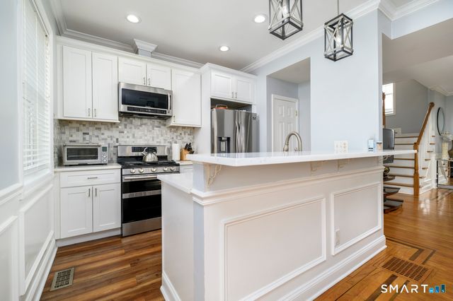 34 Ferris Avenue APT A2, Norwalk, CT 06854