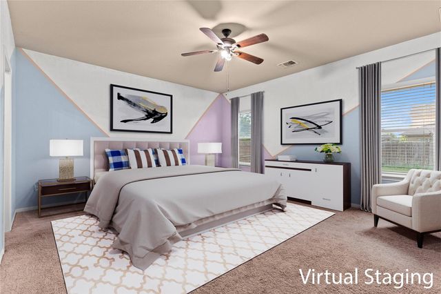 407 Camellia DR, Hutto, TX 78634