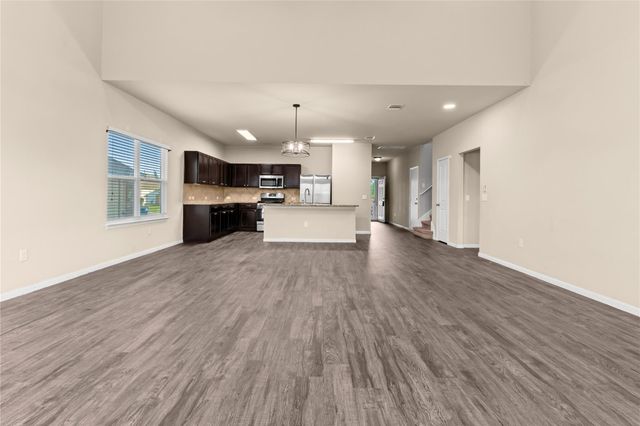 407 Camellia DR, Hutto, TX 78634