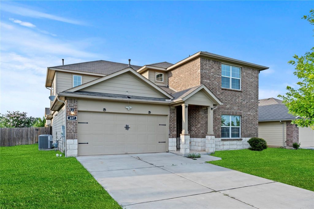 407 Camellia DR, Hutto, TX 78634