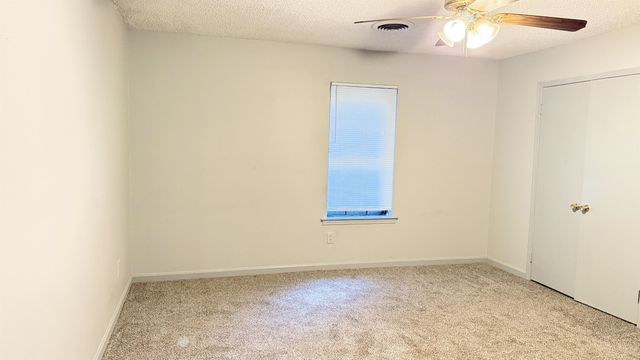 2753 E SKYLINE CIR, Memphis, TN 38127
