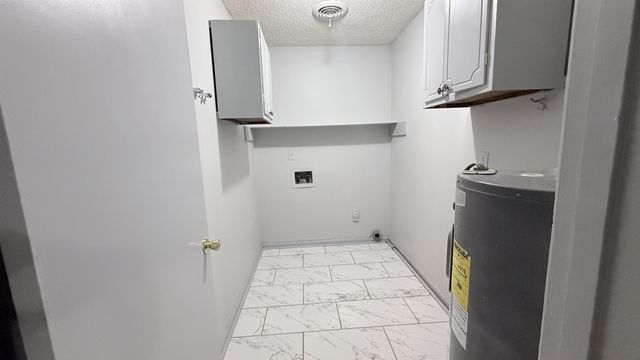2753 E SKYLINE CIR, Memphis, TN 38127