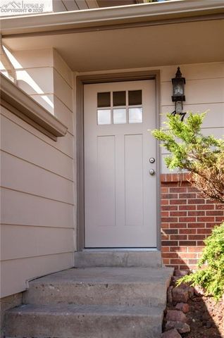 5478 Descanso Circle, Colorado Springs, CO 80918