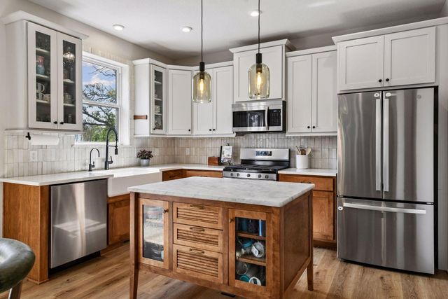 1017 Fabel Lane, Waconia, MN 55387