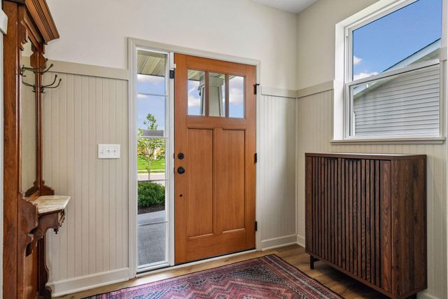 1017 Fabel Lane, Waconia, MN 55387