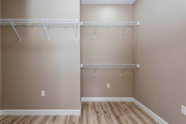 2101 N 26th Street, Ozark, MO 65721