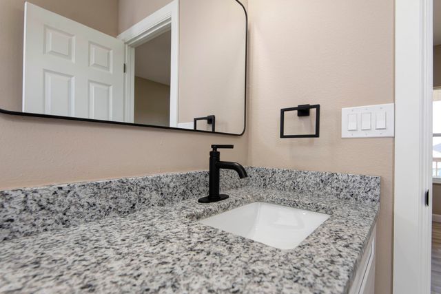 2101 N 26th Street, Ozark, MO 65721