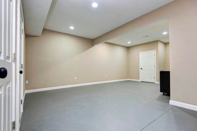 2101 N 26th Street, Ozark, MO 65721