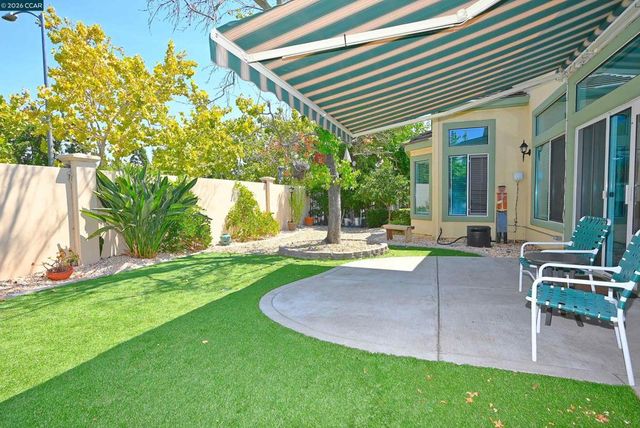 310 Winesap Dr., Brentwood, CA 94513