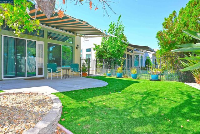 310 Winesap Dr., Brentwood, CA 94513