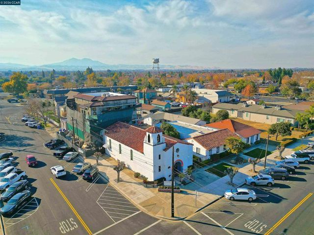 310 Winesap Dr., Brentwood, CA 94513