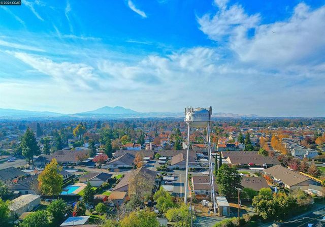 310 Winesap Dr., Brentwood, CA 94513
