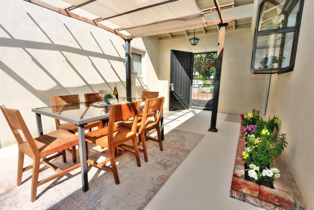 7223 Carriage Dr, Citrus Heights, CA 95621