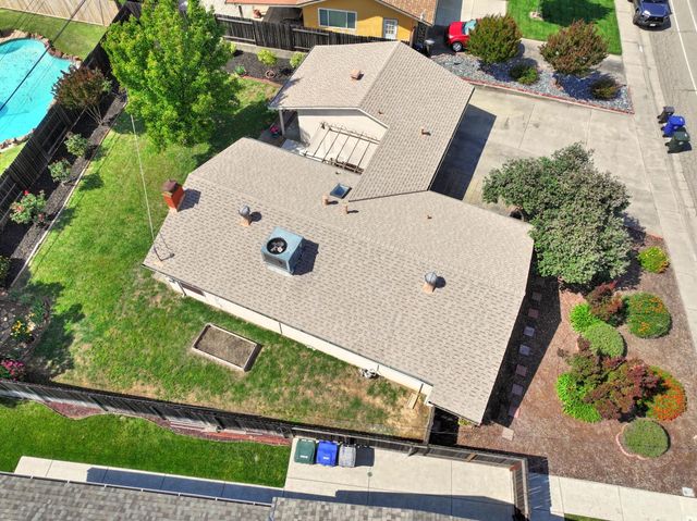 7223 Carriage Dr, Citrus Heights, CA 95621