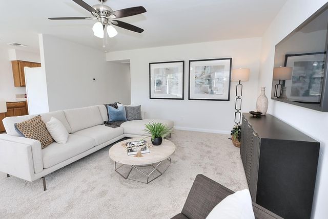 7223 Carriage Dr, Citrus Heights, CA 95621