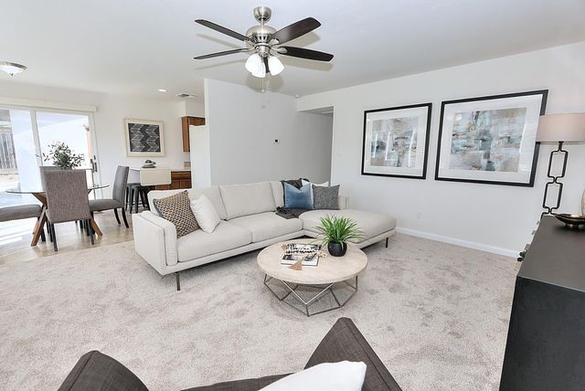 7223 Carriage Dr, Citrus Heights, CA 95621