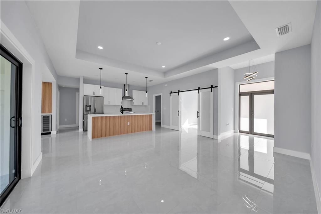 2406 Vera AVE S, LEHIGH ACRES, FL 33976 — photo 4