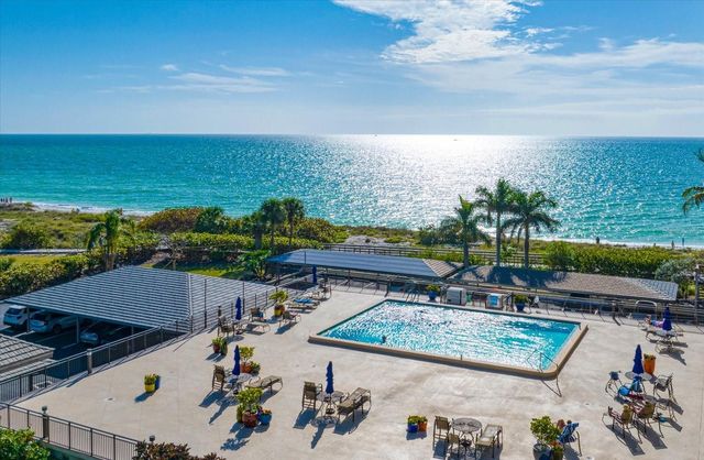 7600 BAYSHORE DRIVE 202, Treasure Island, FL 33706