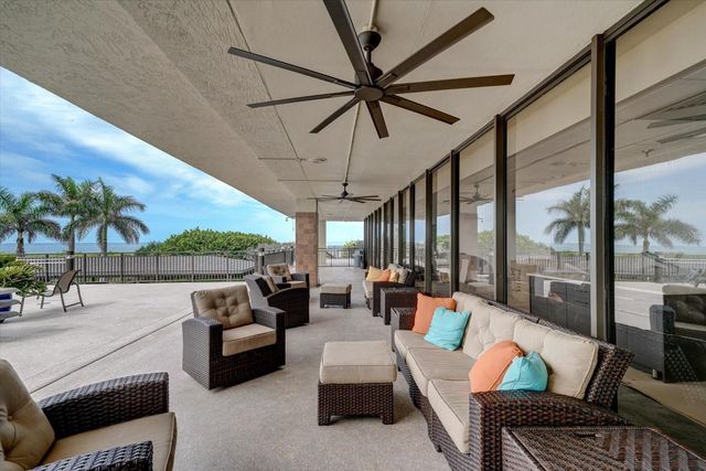 7600 BAYSHORE DRIVE 202, Treasure Island, FL 33706
