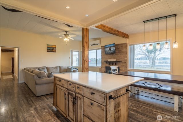 3416 Road 20 NE, Soap Lake, WA 98851