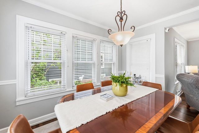 808 E Lake Forest AVENUE, Whitefish Bay, WI 53217