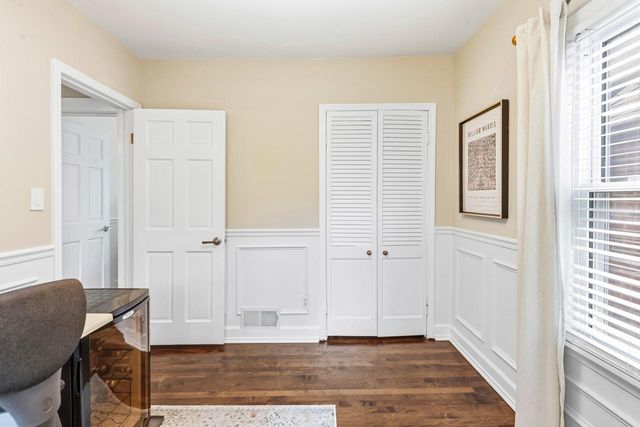 808 E Lake Forest AVENUE, Whitefish Bay, WI 53217