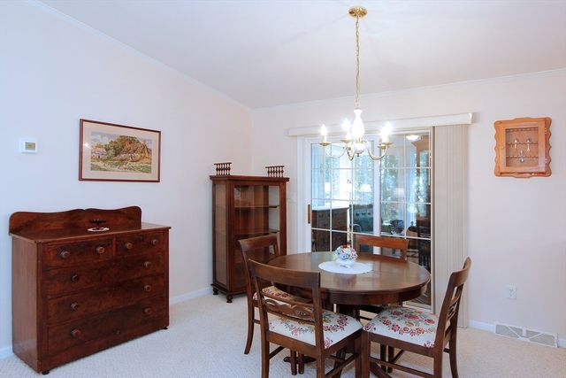 507 Crystal Way, Middleboro, MA 02346