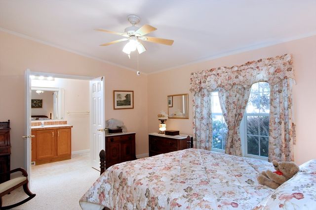 507 Crystal Way, Middleboro, MA 02346