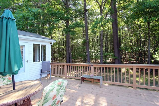 507 Crystal Way, Middleboro, MA 02346