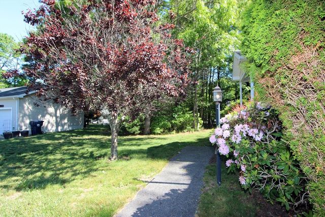 507 Crystal Way, Middleboro, MA 02346