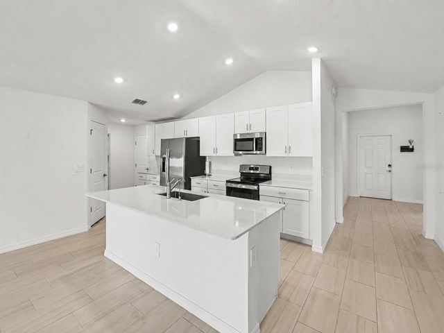 15281 ZIRCON RED DRIVE, Wimauma, FL 33598