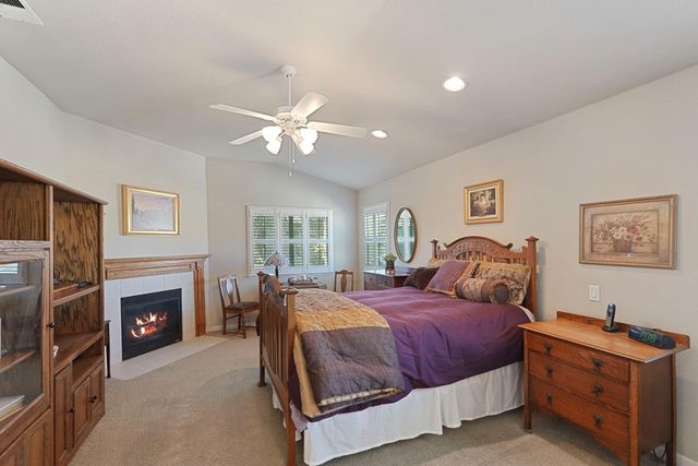 2043 Derrick Ave, Manteca, CA 95337