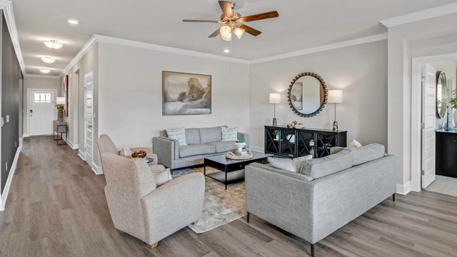 16 AZALEA DR, Somerville, TN 38068