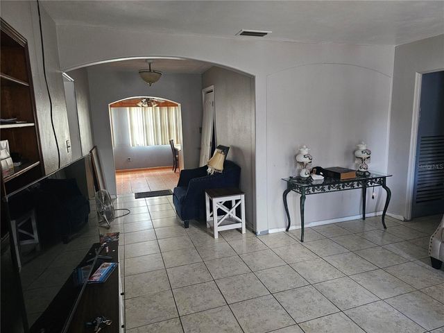 44 W SUMMIT STREET, Apopka, FL 32712