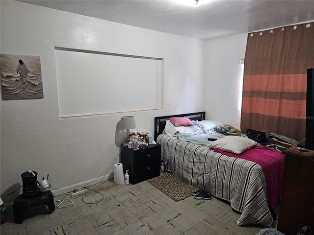 44 W SUMMIT STREET, Apopka, FL 32712