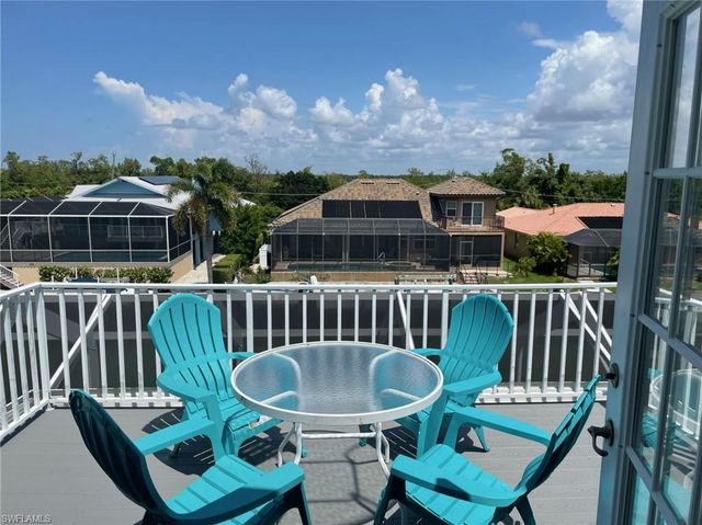 405 Cristobal ST, Naples, FL 34113