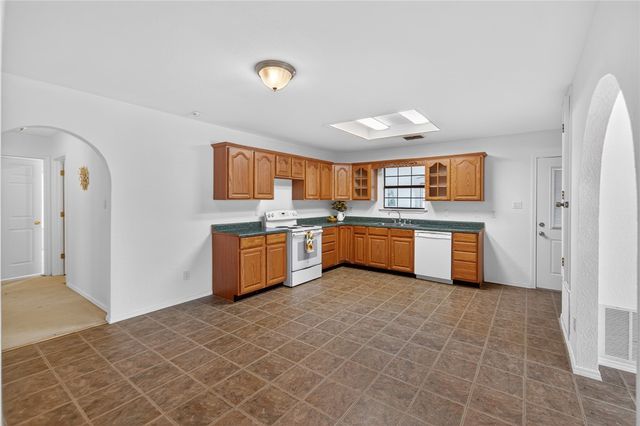 271 COUNTY ROAD 117, Alice, TX 78332