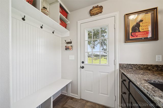 3465 N 205 Road, Beggs, OK 74421