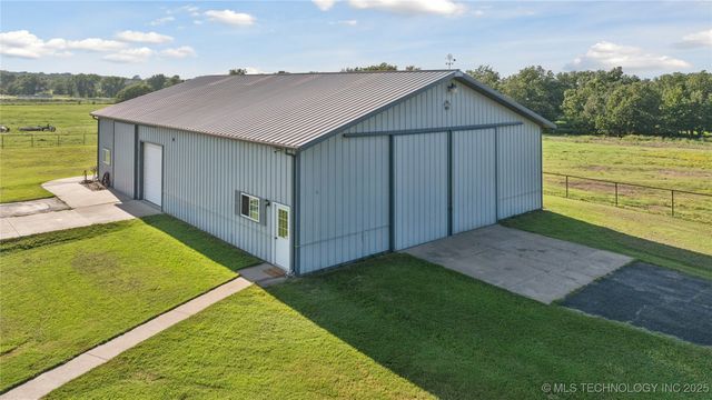 3465 N 205 Road, Beggs, OK 74421