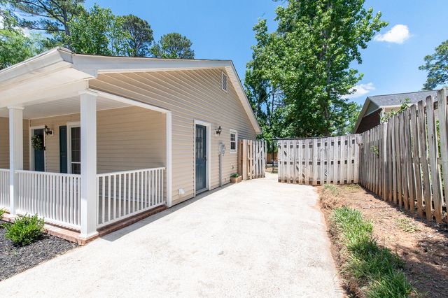 360 Stagecoach Way, Martinez, GA 30907