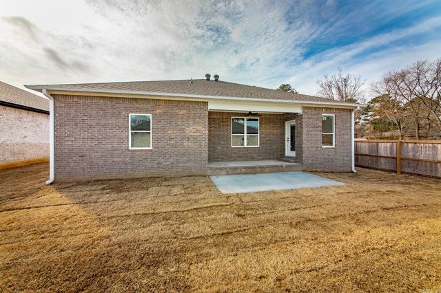 914 W Dell Vista Cove, Cabot, AR 72023